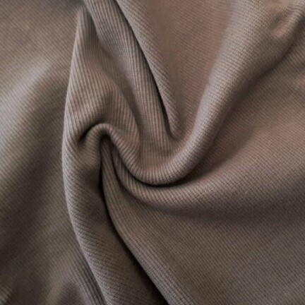 RIB | SOLID LONG QUARTER (Brown)